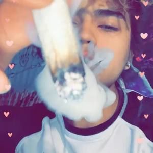 Meet your Posher, Emilio